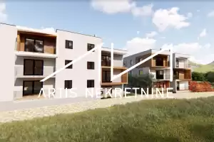 BRODARICA - ŠIBENIK - DVOSOBAN STAN 90 m OD MORA - 2. KAT - POGLED NA MORE
