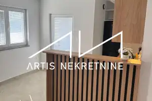 Dugoročni najam, dvosoban stan, potpuno namješteno, Borik, Zadar