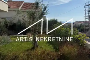 Dugoročni najam, dvosoban stan, potpuno namješteno, Borik, Zadar