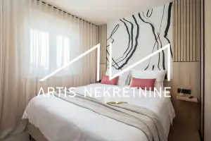 LONG TERM RENTAL, LUXURY 3-BEDROOM APARTMENT, ROOF TERRACE, JACUZZI, VIEW