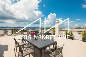 LONG TERM RENTAL, LUXURY 3-BEDROOM APARTMENT, ROOF TERRACE, JACUZZI, VIEW
