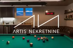 LUKSUZNA VILLA S PET SPAVAĆIH SOBA/GRIJANI BAZEN/SAUNA/GYM - GORICA - SUKOŠAN