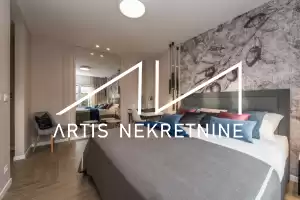 LUKSUZNA VILLA S PET SPAVAĆIH SOBA/GRIJANI BAZEN/SAUNA/GYM - GORICA - SUKOŠAN