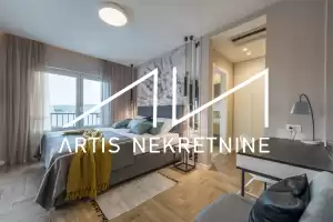 LUKSUZNA VILLA S PET SPAVAĆIH SOBA/GRIJANI BAZEN/SAUNA/GYM - GORICA - SUKOŠAN