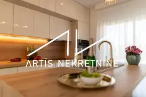 MODERNA VILA S BAZENOM 60 m OD MORA - PRIVLAKA (ZADAR)