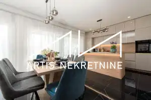 MODERNA VILA S BAZENOM 60 m OD MORA - PRIVLAKA (ZADAR)