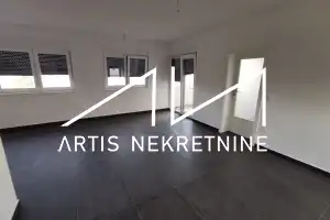 TROSOBAN PENTHOUSE S BAZENOM - ZADAR, BELAFUŽA