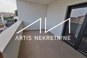 TROSOBAN PENTHOUSE S BAZENOM - ZADAR, BELAFUŽA