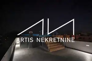 TROSOBAN PENTHOUSE S BAZENOM - ZADAR, BELAFUŽA