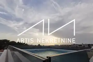 TROSOBAN PENTHOUSE S BAZENOM - ZADAR, BELAFUŽA