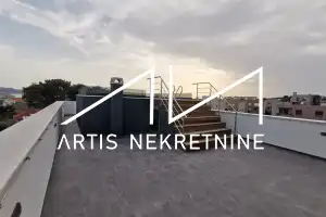 TROSOBAN PENTHOUSE S BAZENOM - ZADAR, BELAFUŽA