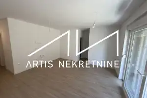 PRILIKA! ZADAR BULEVAR - NOVOGRADNJA! DVOSOBAN STAN U PRIZEMLJU S VELIKIM VRTOM