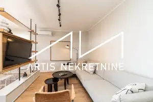 ZADAR, LUKSUZAN PENTHOUSE, MIRNA LOKACIJA, KROVNA TERASA, POGLED NA MORE, MODERNO NAMJEŠTEN I OPREMLJEN