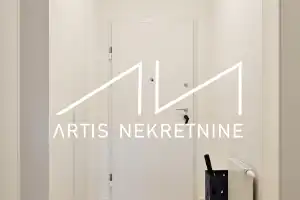 Three-bedroom apartment on the 4th floor of a high-quality new-build development with 2 garage parking spaces – Črnomerec, Zagreb