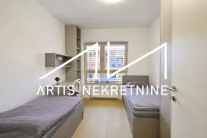 Three-bedroom apartment on the 4th floor of a high-quality new-build development with 2 garage parking spaces – Črnomerec, Zagreb