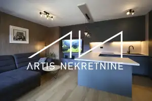Three-bedroom apartment on the 4th floor of a high-quality new-build development with 2 garage parking spaces – Črnomerec, Zagreb