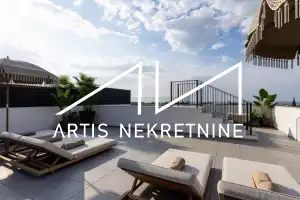 Three-Bedroom Penthouse with Breathtaking Sea & Mountain Views, Vinjerac – Only 30 m from the Sea!