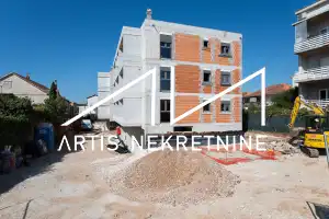 Exclusive residential development: two modern buildings, located just 200 meters from Višnjik Sports Center! Completion scheduled for May 10, 2027.
