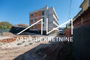 Exclusive residential development: two modern buildings, located just 200 meters from Višnjik Sports Center! Completion scheduled for May 10, 2027.