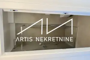 ZADAR, BORIK – MOVE-IN READY | 2-BEDROOM APARTMENT + LOGGIA + ELEVATOR + 2 PARKING SPACES
