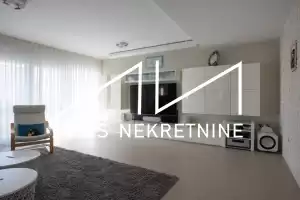 ZADAR - LUKSUZNA MODERNA VILA - 330 m2