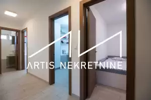 ZADAR - LUKSUZNA MODERNA VILA - 330 m2