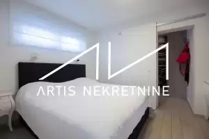 ZADAR - LUKSUZNA MODERNA VILA - 330 m2