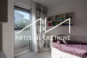 ZADAR - LUKSUZNA MODERNA VILA - 330 m2