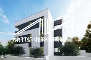 ZADAR MOCIRE LUKSUZAN PENTHOUSE S POGLEDOM NA MORE I GARAŽOM