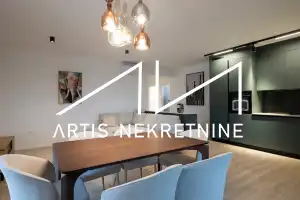 TOP LOCATION IN ZADAR (MOCIRE) THREE BEDROOM + LIVING ROOM APARTMENT WITH ROOF TERRACE