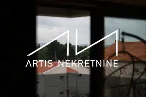 TOP LOCATION IN ZADAR (MOCIRE) THREE BEDROOM + LIVING ROOM APARTMENT WITH ROOF TERRACE