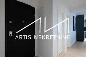 TOP LOCATION IN ZADAR (MOCIRE) THREE BEDROOM + LIVING ROOM APARTMENT WITH ROOF TERRACE