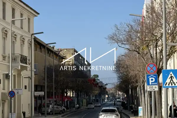 POSLOVNI PROSTOR ZA NAJAM, ZADAR, RELJA, 200 m2 - CENTAR GRADA. 2. KAT (iznajmljivanje)