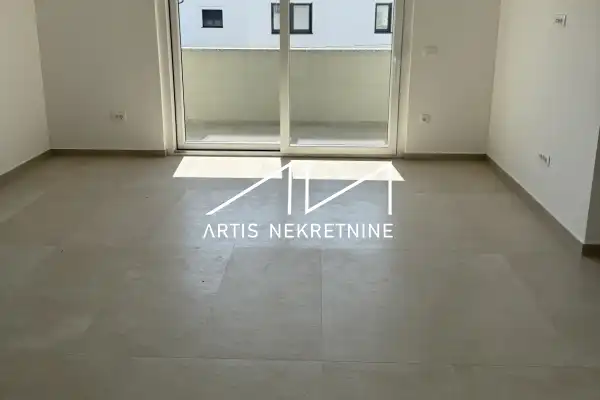 Zadar, Bili brig, trosoban stan - novogradnja (prodaja)